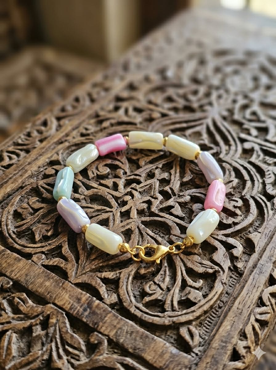 Natural colored seashells bracelet