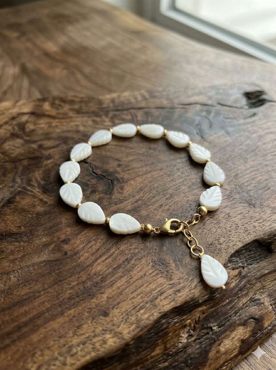 Natural seashell bracelet
