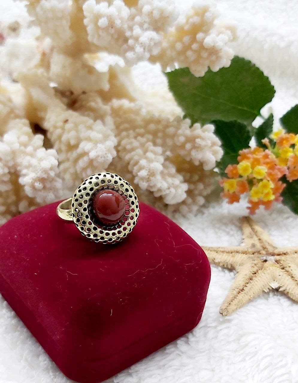 Honeycomb Copper Ring with Stone