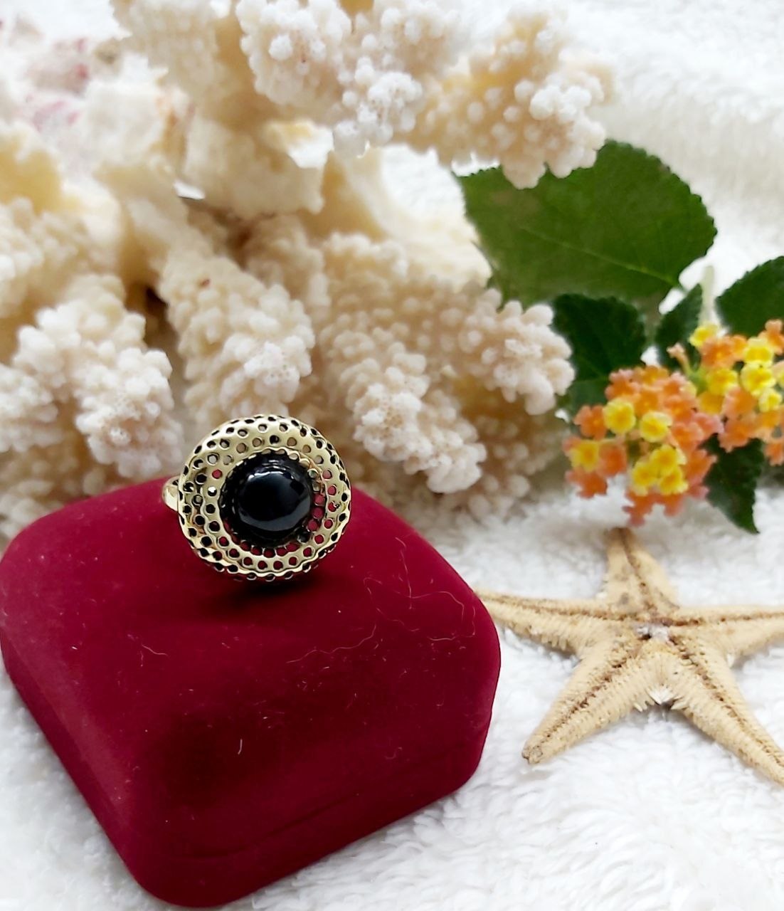 Honeycomb Copper Ring with Stone